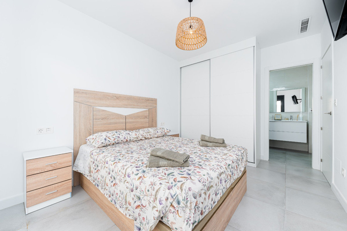 Herverkoop - Vrijstaande Villa - Los Montesinos - La Herrada
