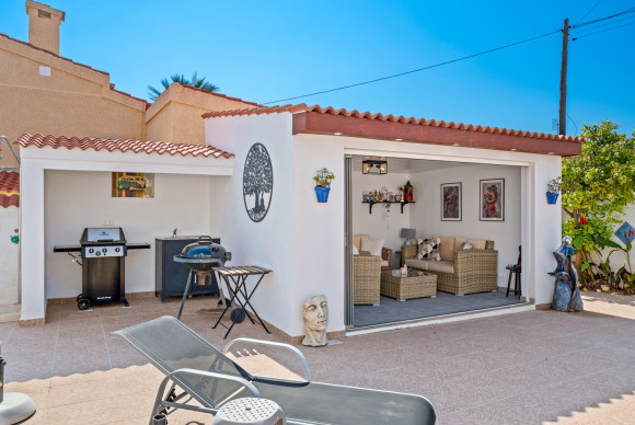 Herverkoop - Vrijstaande Villa - Ciudad Quesada - Ciudad Quesada - Town