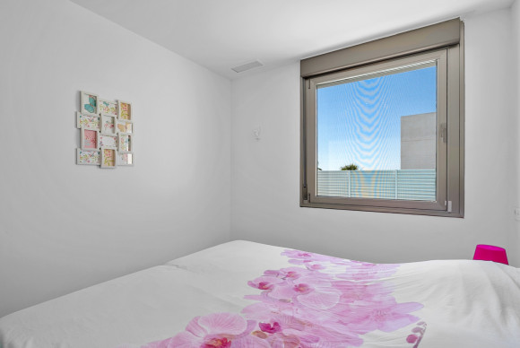 Reventa - Detached Villa - La Marina - La Marina - Urbanization