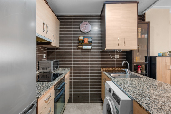 Herverkoop - Appartement  - Alicante - Carolinas Bajas