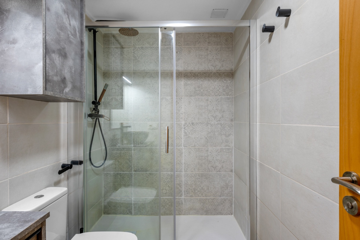 Herverkoop - Appartement  - Alicante - Carolinas Bajas