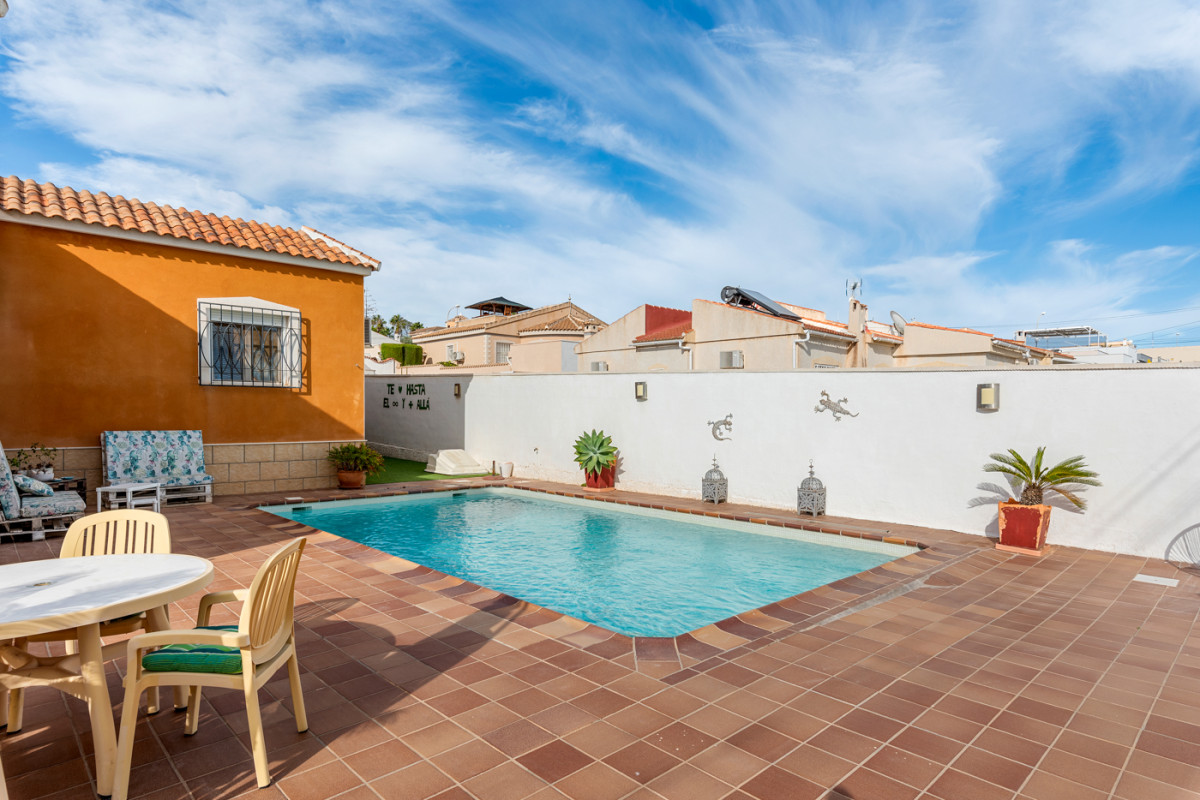 Herverkoop - Vrijstaande Villa - Ciudad Quesada - Ciudad Quesada - Town