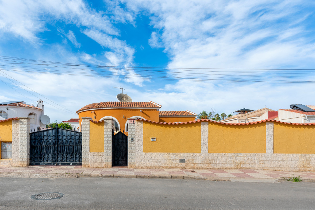 Herverkoop - Vrijstaande Villa - Ciudad Quesada - Ciudad Quesada - Town