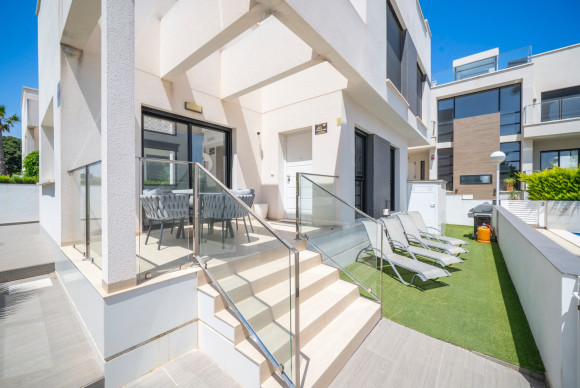 Herverkoop - Vrijstaande Villa - Ciudad Quesada - La Laguna