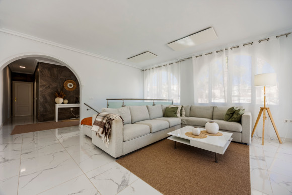 Herverkoop - Vrijstaande Villa - Ciudad Quesada - Ciudad Quesada - Town