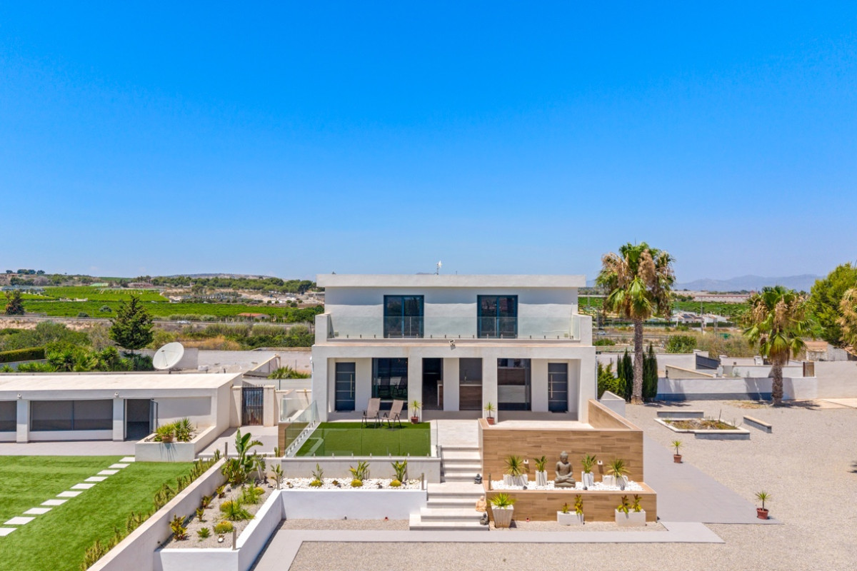 Herverkoop - Landelijke woning - Los Montesinos - La Herrada