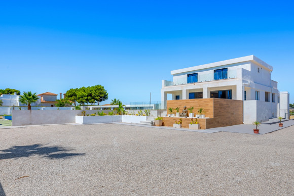 Herverkoop - Landelijke woning - Los Montesinos - La Herrada