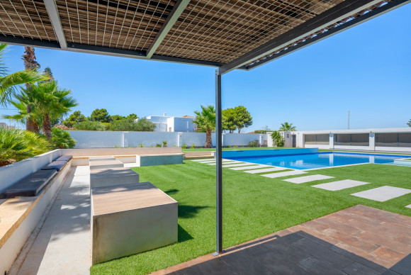 Herverkoop - Landelijke woning - Los Montesinos - La Herrada