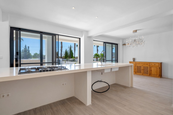Herverkoop - Landelijke woning - Los Montesinos - La Herrada