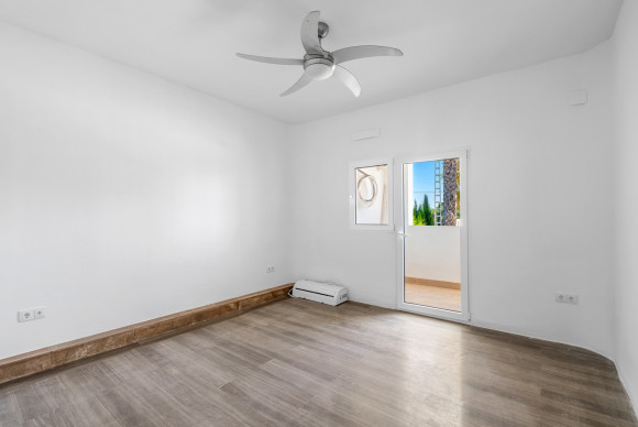 Herverkoop - Landelijke woning - Los Montesinos - La Herrada