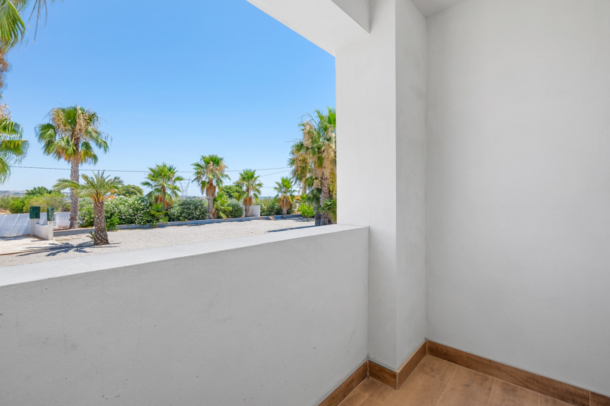 Herverkoop - Landelijke woning - Los Montesinos - La Herrada