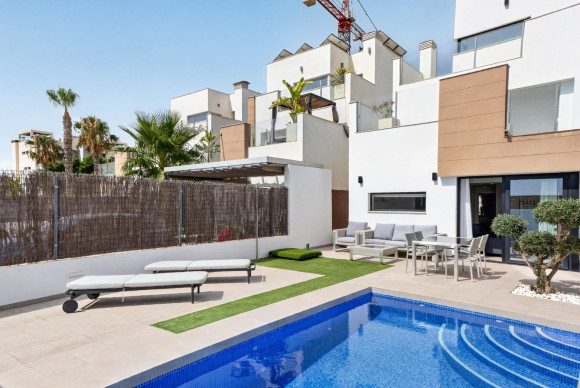 Herverkoop - Vrijstaande Villa - Guardamar del Segura - El Raso