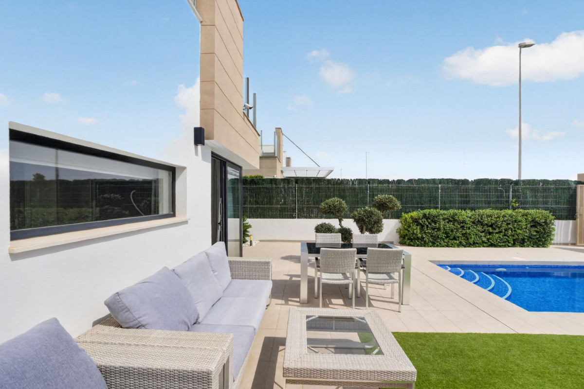 Herverkoop - Vrijstaande Villa - Guardamar del Segura - El Raso