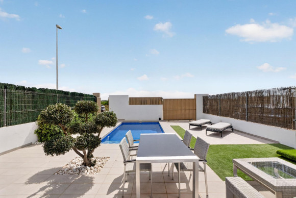Herverkoop - Vrijstaande Villa - Guardamar del Segura - El Raso