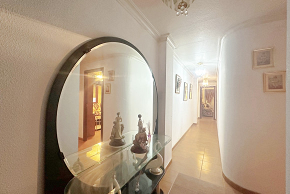 Reventa - Apartamento / piso - Torrevieja - Torrevieja - Centre