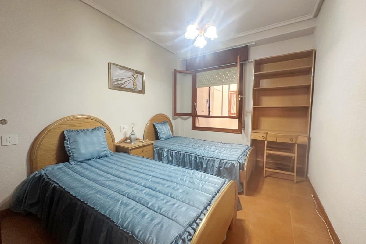 Reventa - Apartamento / piso - Torrevieja - Torrevieja - Centre