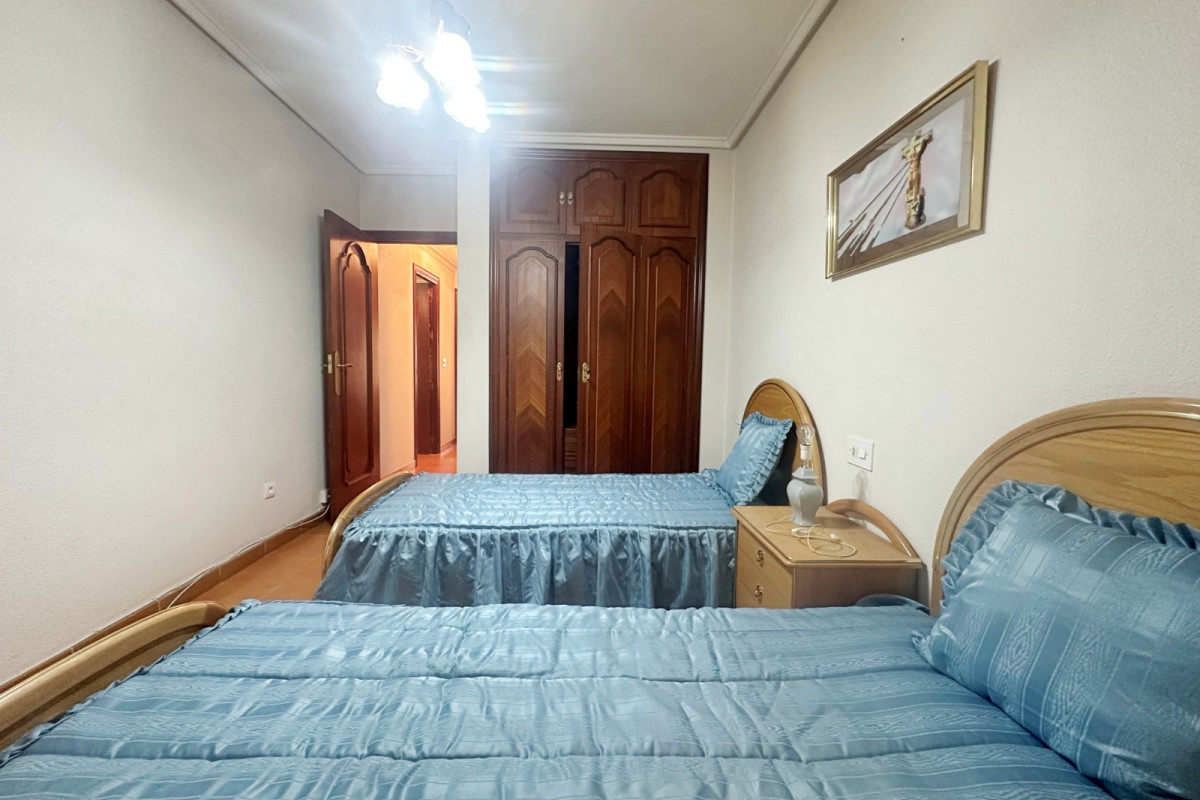 Reventa - Apartamento / piso - Torrevieja - Torrevieja - Centre