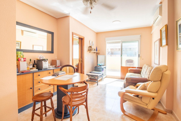 Herverkoop - Appartement  - Torrevieja - Centro