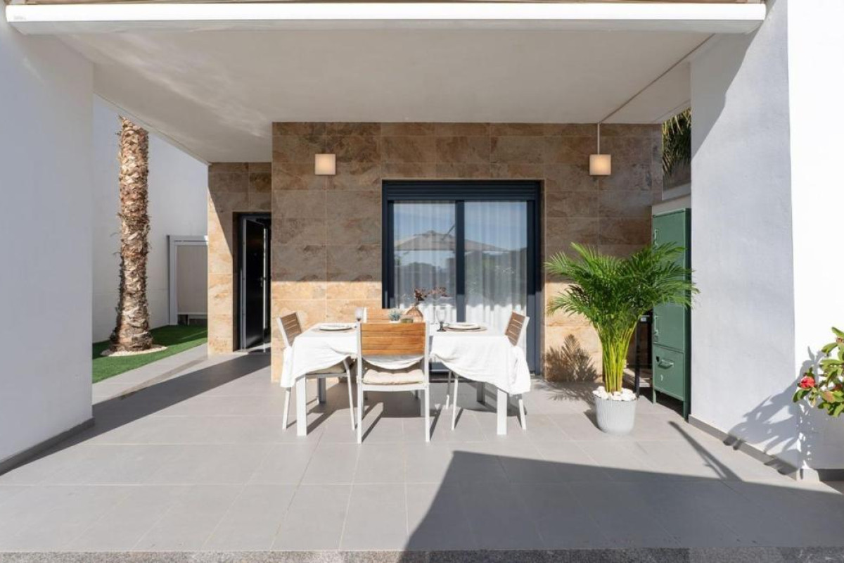 Resale - Villa - Bigastro