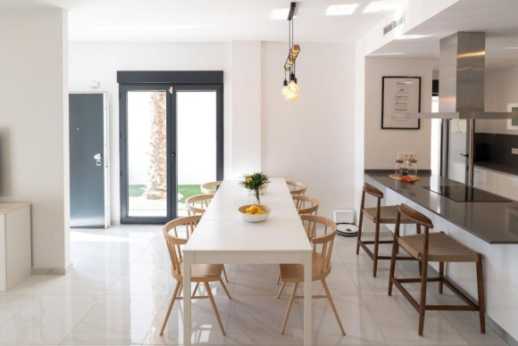 Resale - Villa - Bigastro