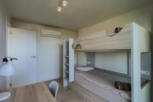 Reventa - Apartamento / piso - Finestrat
