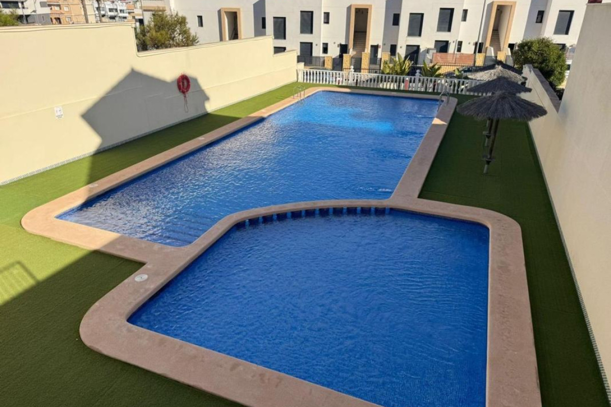 Resale - Townhouse - Orihuela