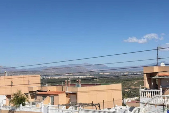 Reventa - Adosado - Gran alacant