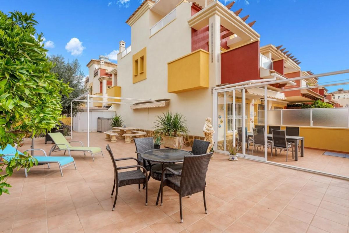 Herverkoop - casas - Orihuela