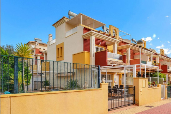 Herverkoop - casas - Orihuela