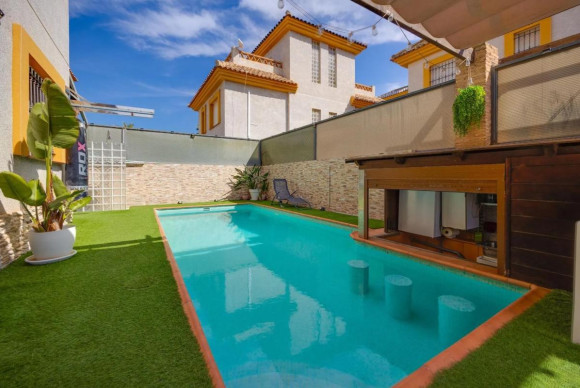 Revente - Villa - Los Montesinos