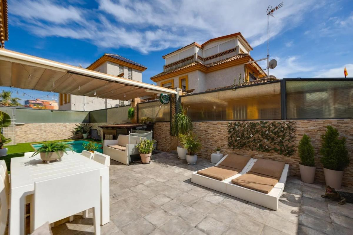 Revente - Villa - Los Montesinos