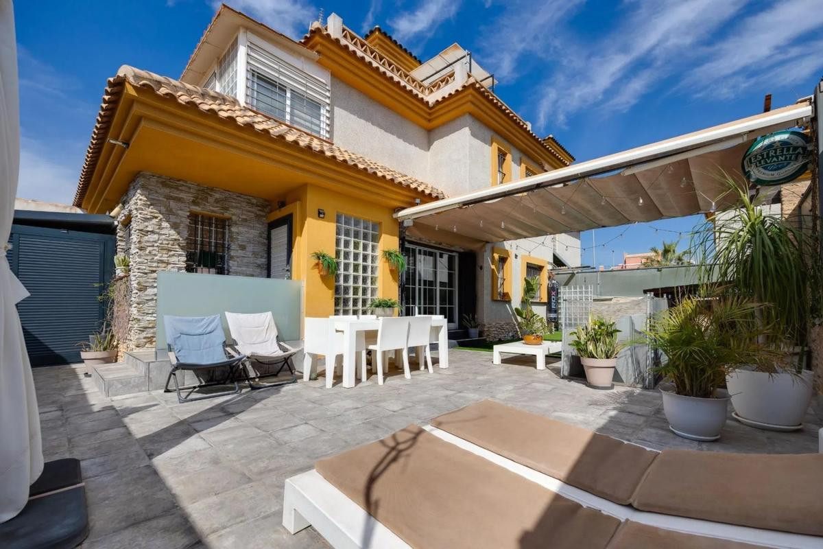 Revente - Villa - Los Montesinos