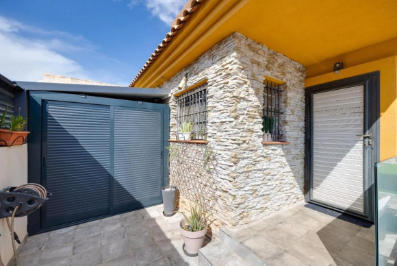 Revente - Villa - Los Montesinos