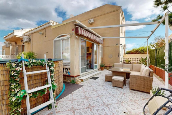 Herverkoop - casas - San Miguel de Salinas