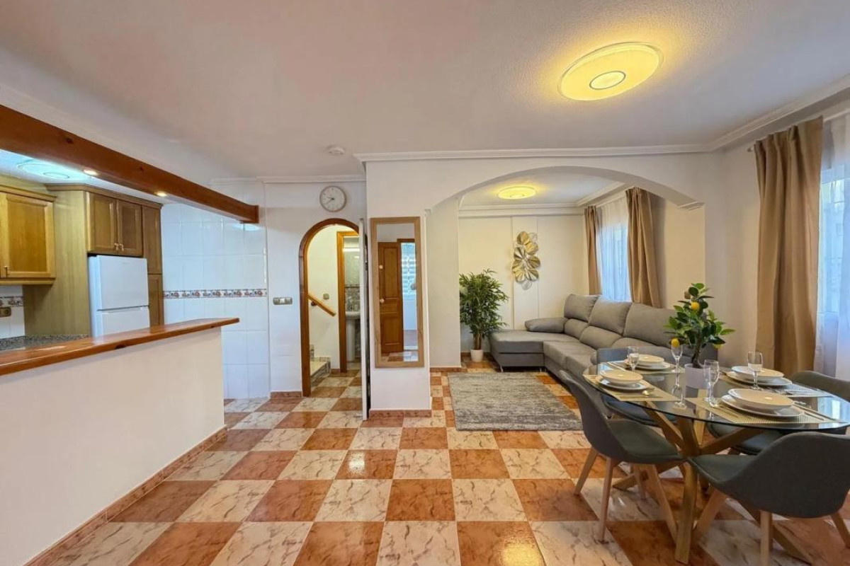 Resale - Townhouse - Orihuela