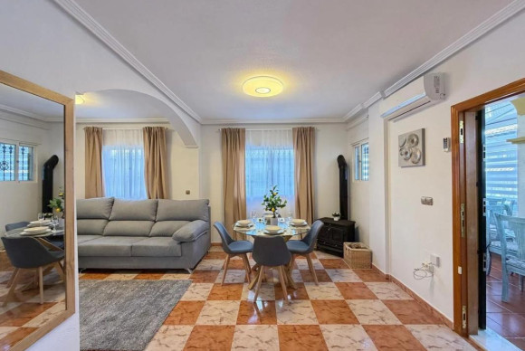 Resale - Townhouse - Orihuela