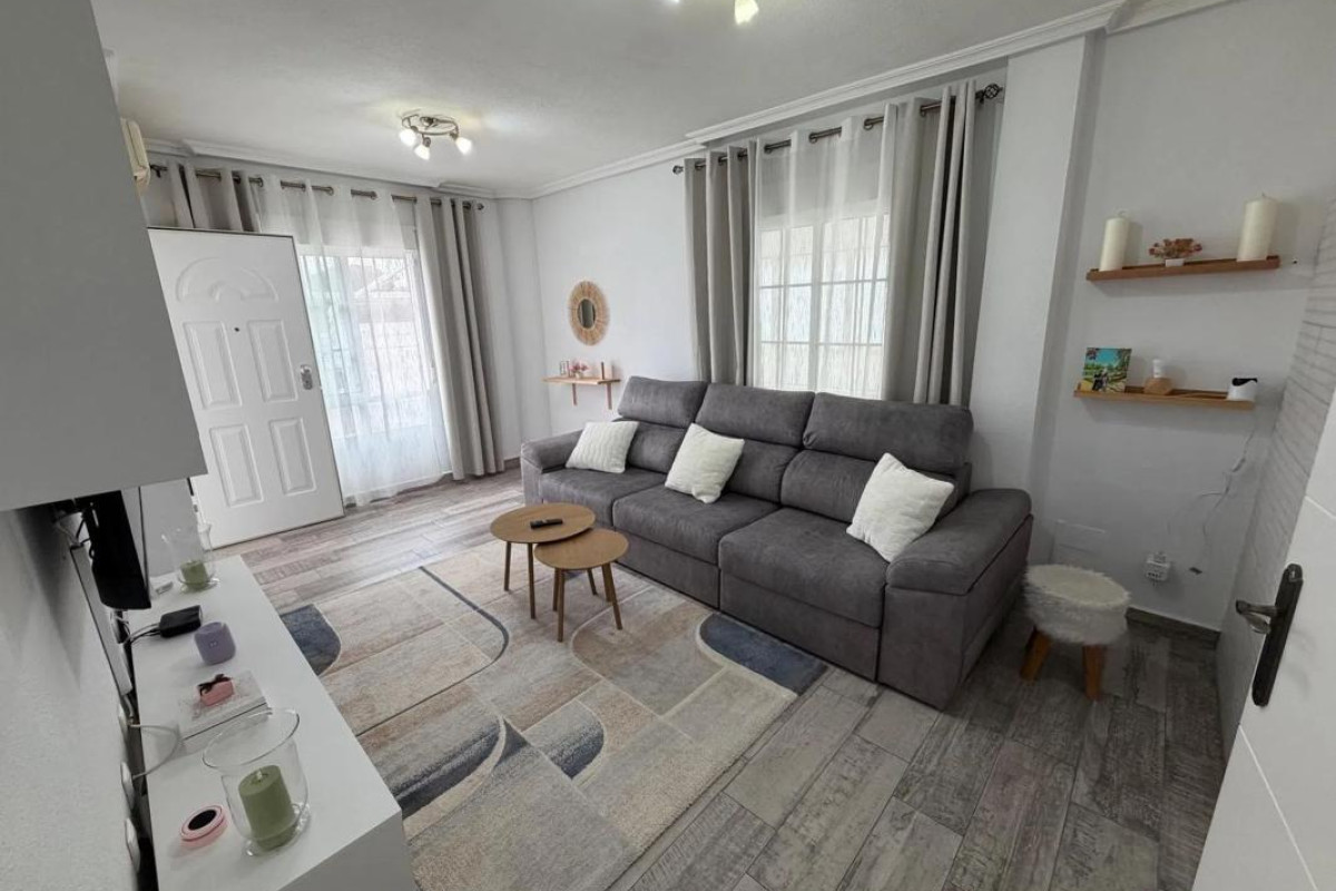 Resale - Townhouse - Orihuela