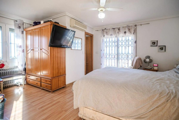 Herverkoop - Villa - Torrevieja - torrevieja