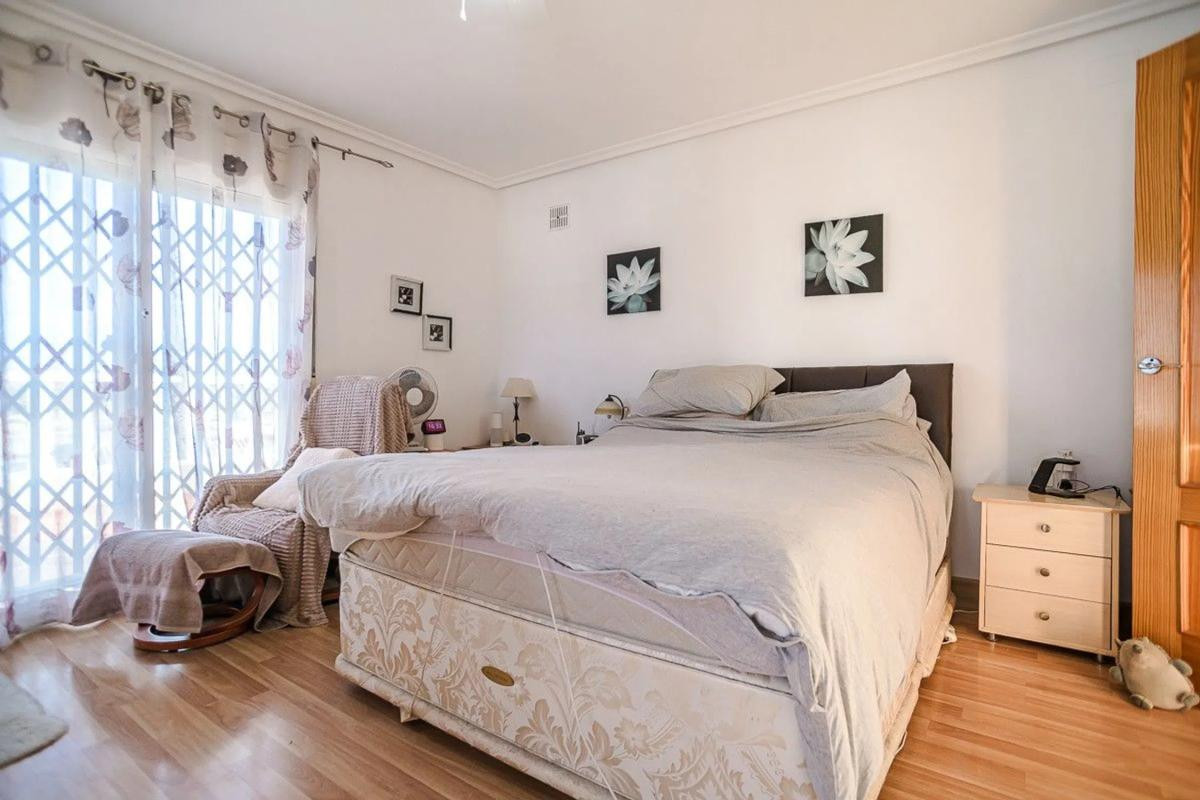 Herverkoop - Villa - Torrevieja - torrevieja