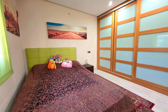 Reventa - Villa - Orihuela