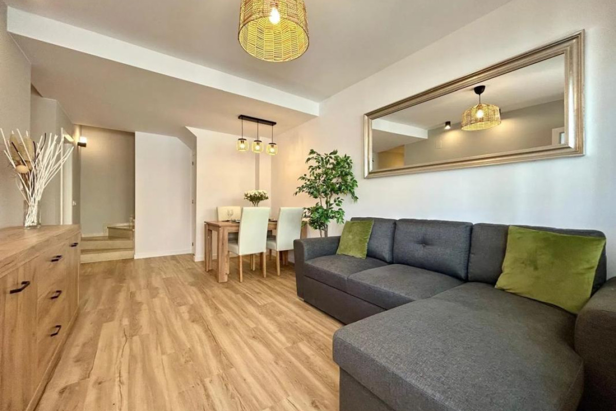 Reventa - Villa - Orihuela