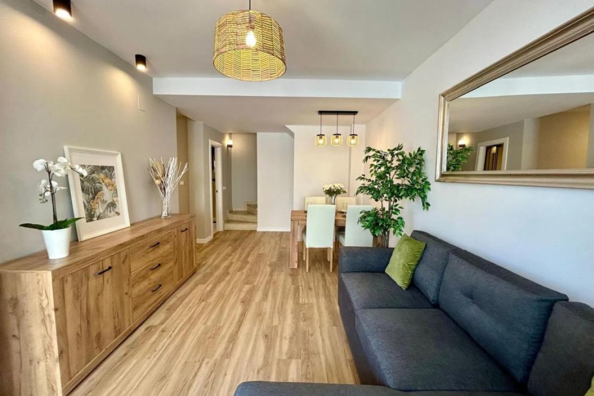 Reventa - Villa - Orihuela