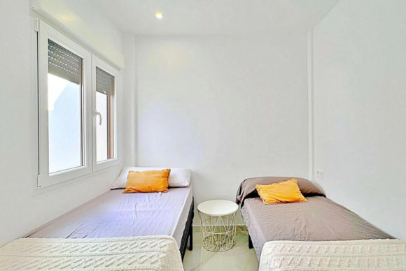 Revente - Maison de ville - Torrevieja - torrevieja