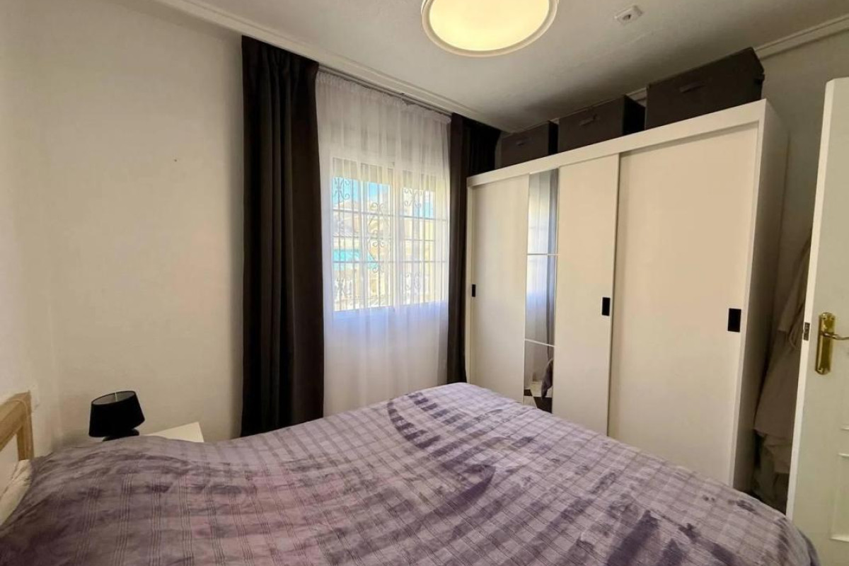 Resale - Villa - Orihuela