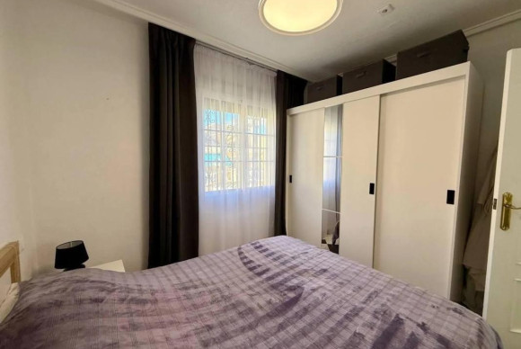 Resale - Villa - Orihuela