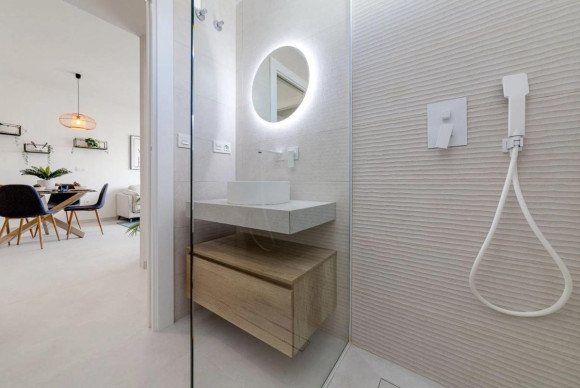 Reventa - Apartamento / piso - Guardamar del Segura