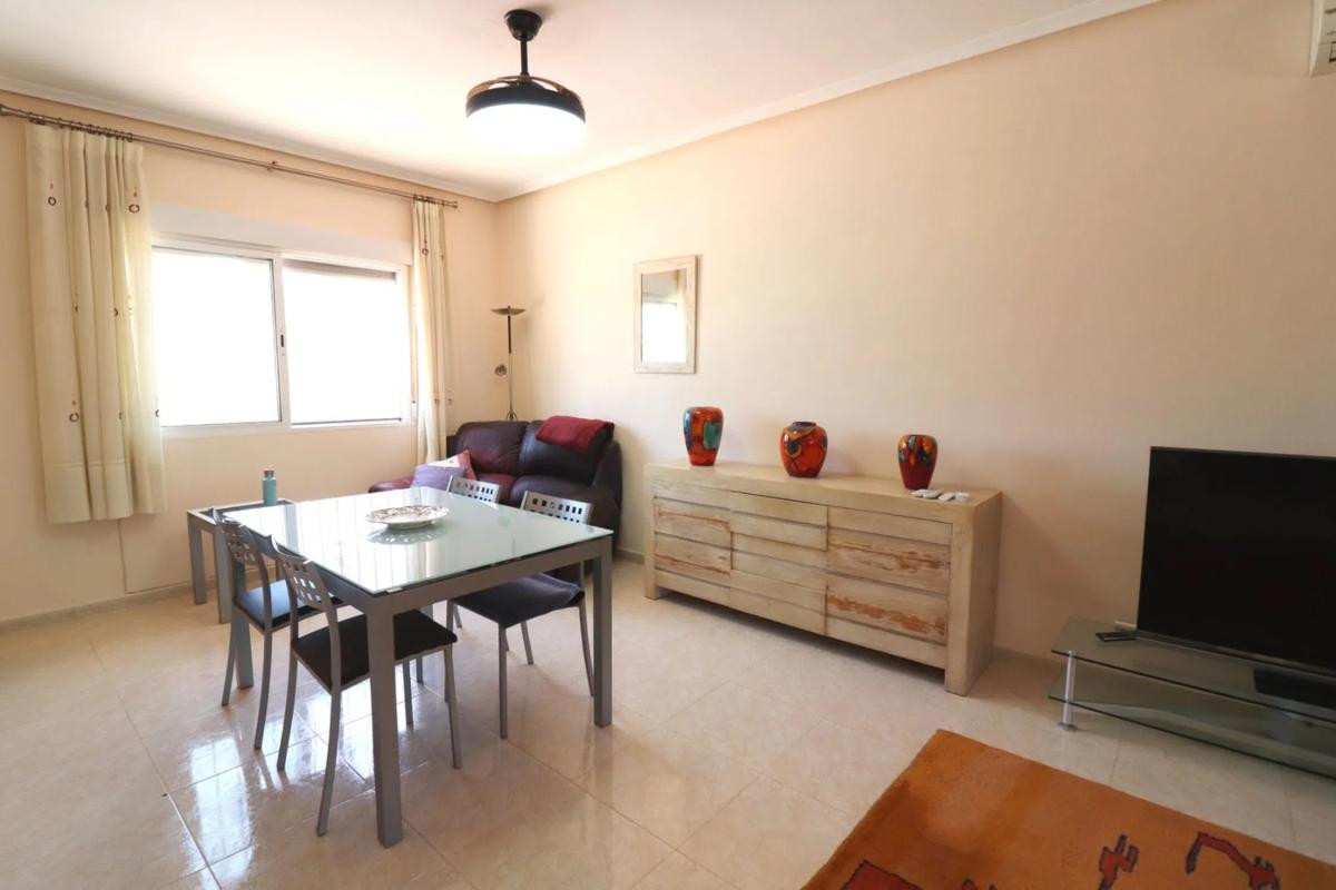Resale - Villa - Catral