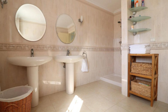 Reventa - Villa - Algorfa