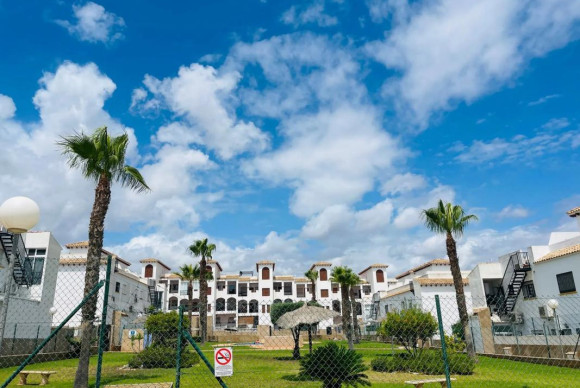 Herverkoop - casas - Orihuela