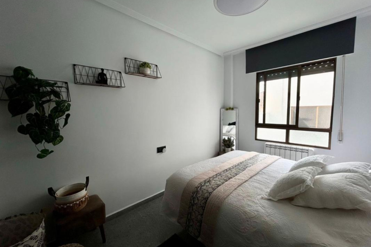 Reventa - Apartamento / piso - Orihuela